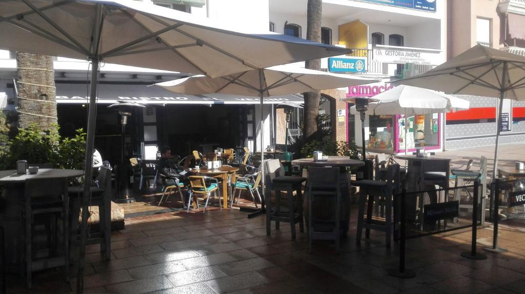 Hostal Gonzalez มาร์เบยา ภายนอก รูปภาพ