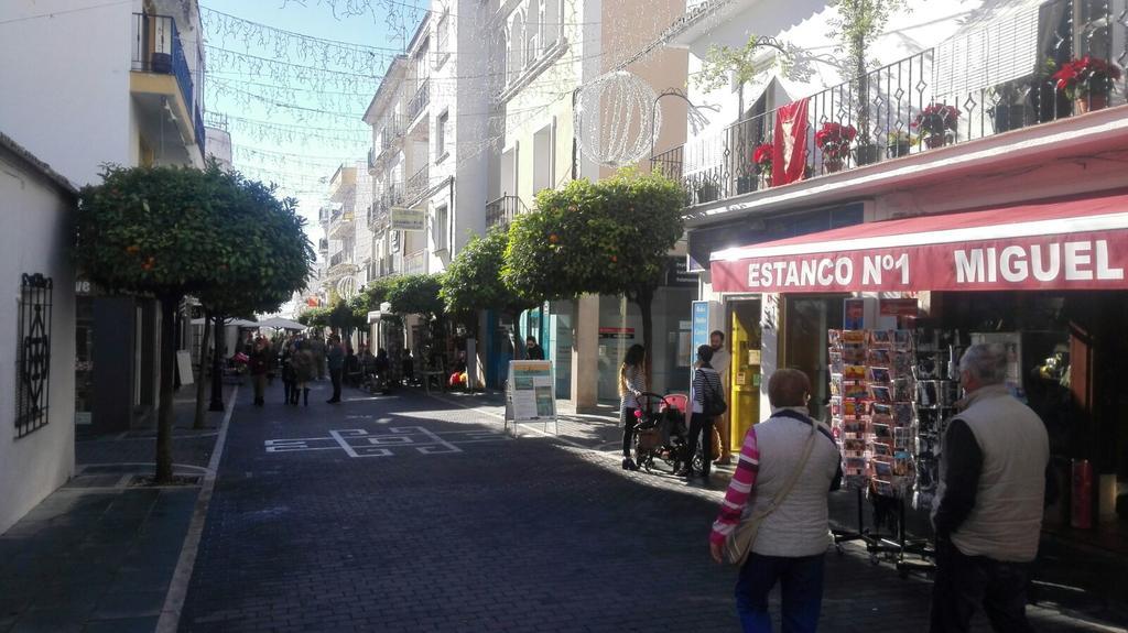 Hostal Gonzalez มาร์เบยา ภายนอก รูปภาพ
